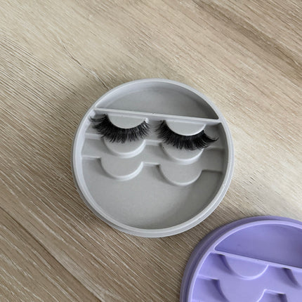 Eyelash Holder