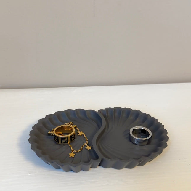 Scallop Twin Trinket Dish