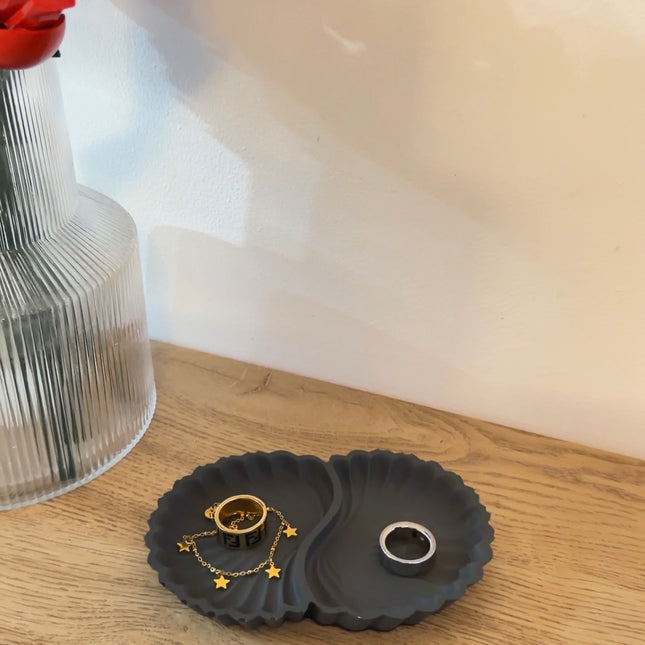 Scallop Twin Trinket Dish