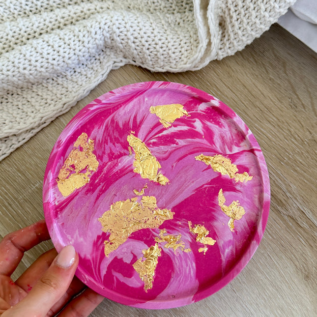 Edged Circle Tray - Pink Marble with Gold Flakes