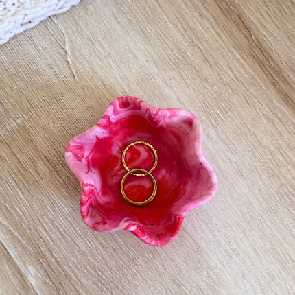Scallop Tealight Holder - Pink Marble